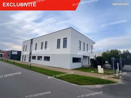bureaux 650 m²