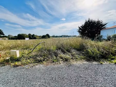 vente terrain à batir 235 m² à royan (17200)  92 829 €