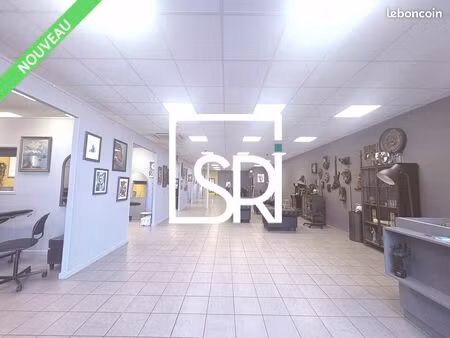 local commercial 260 m²