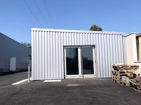 local a louer 60m² za beaumont