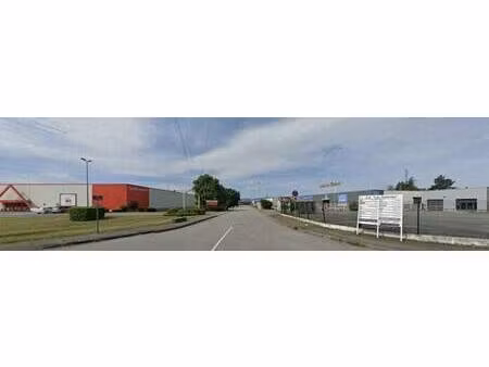 local commercial à louer