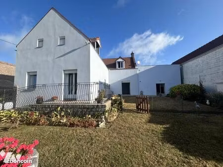 maison 6 pièces 162 m²