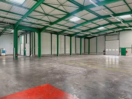 local d'activités à vendre