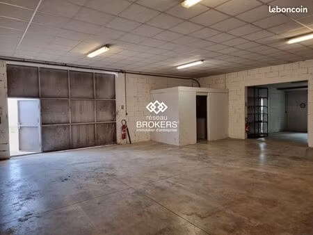 bureaux  entrepôt 145 m² mauguio