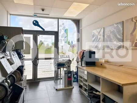 fonds de commerce 35 m²