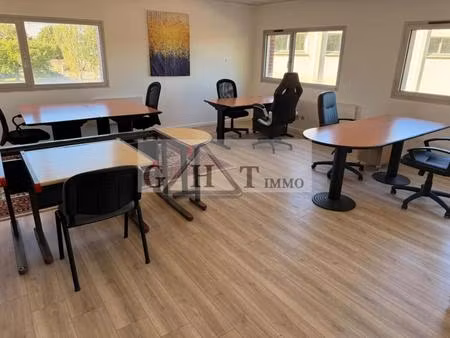 bureaux de 34 m² a louer a marcoussis