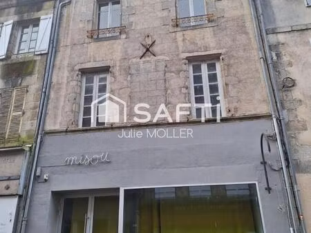 local commercial et duplex dans le centre de guéret