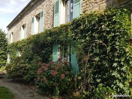 maison 7 pièces 250 m²