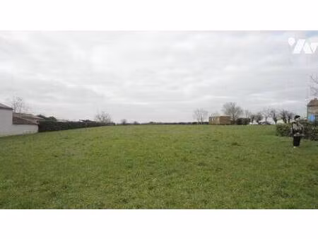 terrain constructible viabilisé à vendre