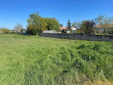 terrain constructible viabilisé à vendre