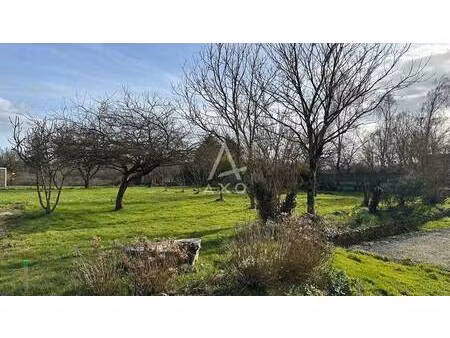 terrain constructible viabilisé à vendre