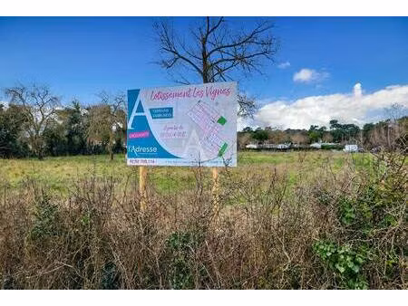 terrain constructible viabilisé à vendre