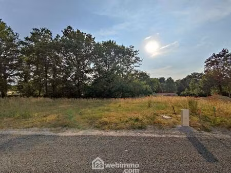 terrain constructible viabilisé à vendre