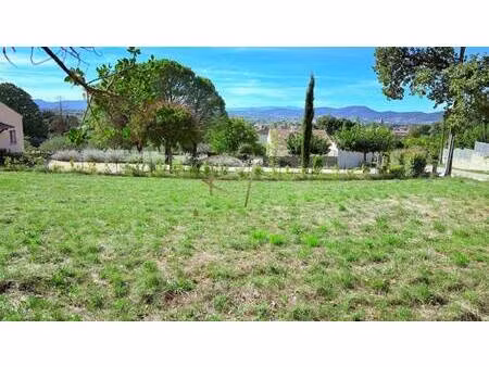 terrain constructible à vendre