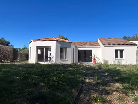 maison commequiers  171m2 avec terrain de 2925m2