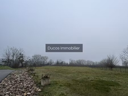 un lot de terrain à bâtrir - commune dieulivol