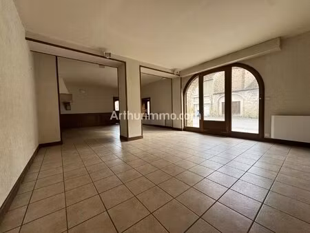 location - local 45m² sampans