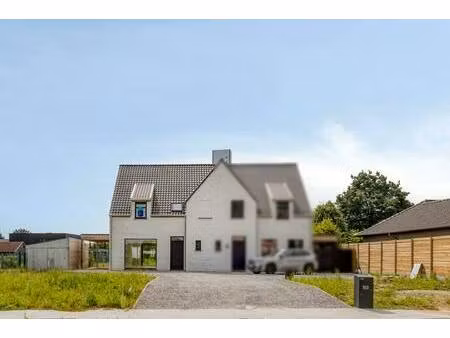 halfopen nieuwbouwwoning te koop in avelgem