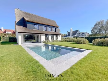 villa individuelle avec piscine