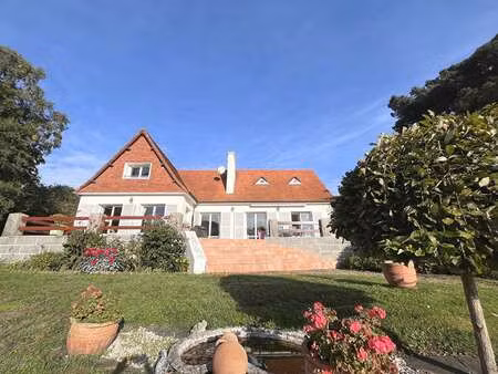 vente maison à saint-brieuc (22000) : à vendre / 188m² saint-brieuc
