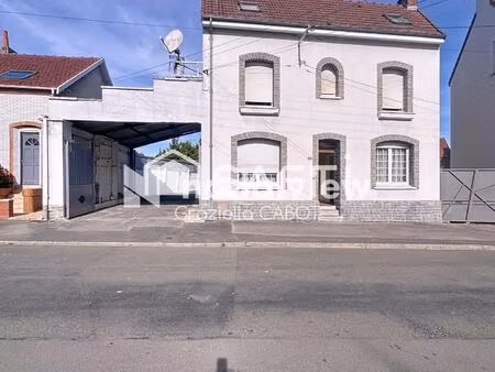 maison individuelle avec hangar