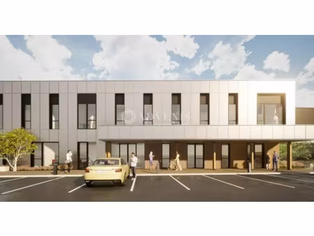 local d'activités a vendre