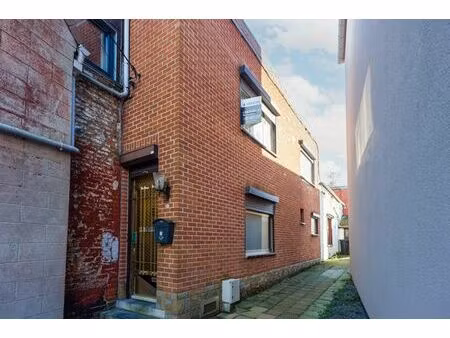 maison 4 ch avec beau jardin proche du centre d'elouges!