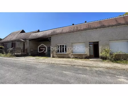 vente maison 9 pièces 179 m² à varennes (24150)  116 000 €