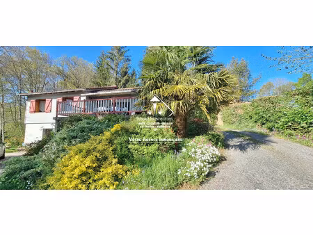 dournazac maison avec étang et 4 ha de terrain