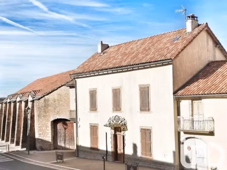 vente maison 19 pièces 228 m² à la cavalerie (12230)  130 000 €