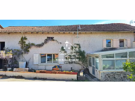 ensemble immobilier chassenon maison grange terrain