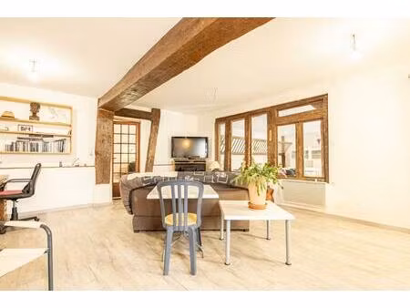 lieux uniques ® propriétés privées propose maison de campagne de 144 m² sur un terrain de 