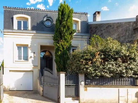 très belle maison au coeur de caudéran avec piscine et garage