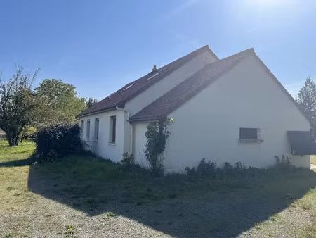 vente maison 5 pièces 135 m² à laigné-en-belin (72220)  198 000 €