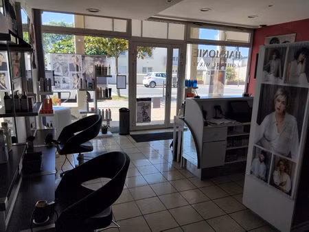 vente fonds de commerce  62.00m²  sautron