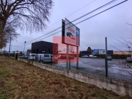 coignieres (78) - a louer terrain n10 1.500 m² avec bureaux 60 m²