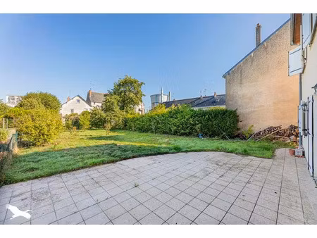 vente maison 6 pièces 143 m² à saint-pierre-des-corps (37700)  290 000 €