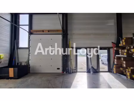 local d'activité - 366 m² - fleury sur orne