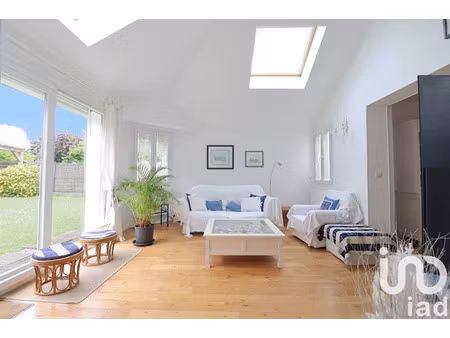 vente maison 9 pièces 158 m² à voisins-le-bretonneux (78960)  669 000 €