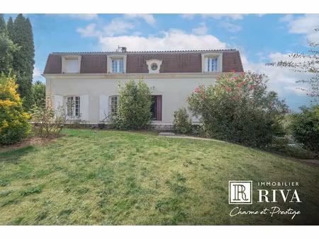 vente maison 7 pièces 250 m² à latresne (33360)  795 000 €