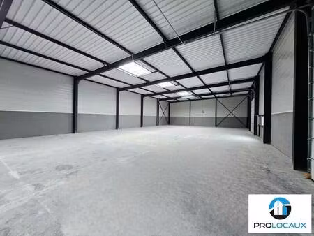 local d'activités à louer