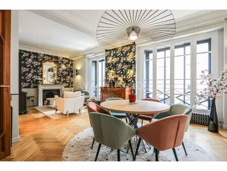 maison de luxe à vendre dans le quartier centre ancien