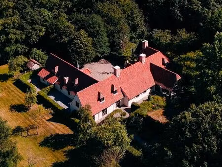 villa de caractère exclusive dans un parc résidentiel pre...