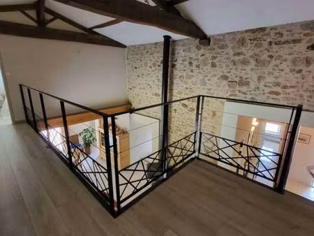 rennes- métallerie serrurerie menuiserie  local 375 m2