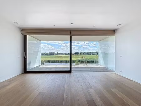 appartement avec vue imprenable à louer à sint-baafs-vijve