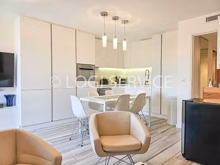 appartement st tropez residence recherchée aperçu mer