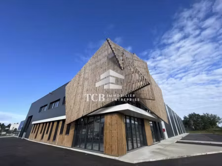 local d'activités 2296m2 - saint aignan de grandlieu