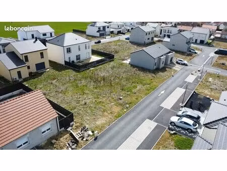 dernier terrain disponible  prêt à bâtir  viabilisé & libre de constructeur