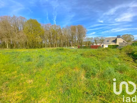 vente terrain à bâtir 819 m²