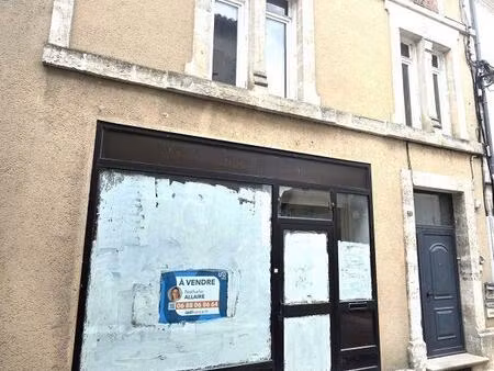 vente murs commerciaux 200 m²